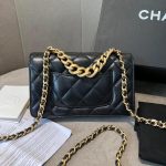 Classic 11.12 Handbag - Image 4