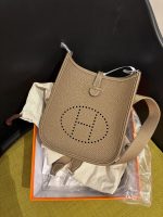 Hermès Evelyne TPM – Etoupe (Elephant Grey) - Image 7