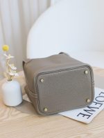 Hermès Picotin Lock 18 – Etoupe (Elephant Grey) - Image 7