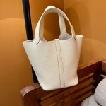 Hermès Picotin Lock 18 – Craie & Gold - Image 5