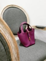 Hermès Picotin Lock 18 – Anemone Purple - Image 6