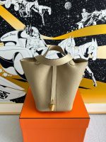 Hermès Picotin Lock 18 – Trench Gray - Image 6