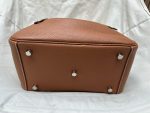 Hermès Lindy 26 Gold Brown - Image 8