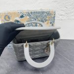 Lady Dior Bag – Candlelight Gray, Medium Size - Image 9