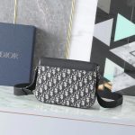 Saddle Single Shoulder Crossbody Bag - Image 6