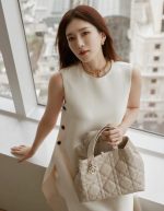 Dior Vertical Toujours Bag – Beige (Medium Size) - Image 9