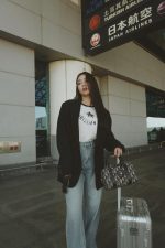 Dior Groove Boston Bag in Black Floral Fabric - Image 10