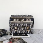 DiorCamp Oblique Embroidered Messenger Bag - Image 4