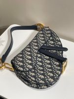 Dior Saddle Bag – Crossbody Style - Image 5