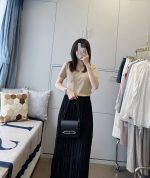 Hermès Roulis 19 – Noir with Gold Hardware - Image 11