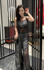 Hermès Roulis 19 – Noir with Gold Hardware - Image 12