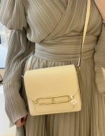 Hermès Roulis 19 – White with Gold Hardware - Image 10