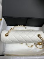 Chanel Classic Flap Mini – White Lambskin & Gold-Tone Metal – Pearl Crush - Image 6
