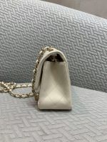 Chanel Classic Flap Mini – White Lambskin & Gold-Tone Metal Chain - Image 6