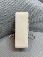 Chanel Classic Flap Mini – White Lambskin & Gold-Tone Metal Chain - Image 7