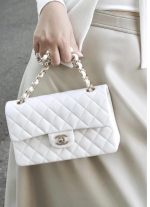 Chanel Classic Flap Small (23cm) – White Caviar Leather with Gold-Tone Metal - Image 6