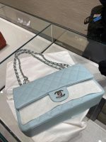 Chanel Classic Flap Small (23cm) – Teal Caviar Leather with Gold-Tone Metal - Image 4