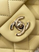 Chanel Classic Flap Small (23cm) – Yellow Caviar Leather with Gold-Tone Metal - Image 5