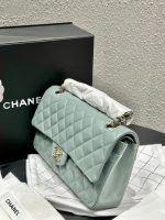 Chanel Classic Flap Medium (25cm) – Muted Grey-Purple Caviar Leather with Gold-Tone Metal - Image 8