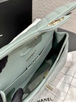 Chanel Classic Flap Medium (25cm) – Muted Grey-Purple Caviar Leather with Gold-Tone Metal - Image 5