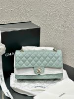 Chanel Classic Flap Medium (25cm) – Muted Grey-Purple Caviar Leather with Gold-Tone Metal - Image 4