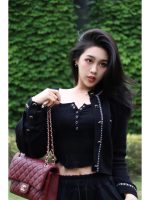 Chanel Classic Flap Jumbo – Burgundy Caviar Leather & Gold-Tone Metal - Image 7