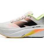 New Balance FuelCell V3