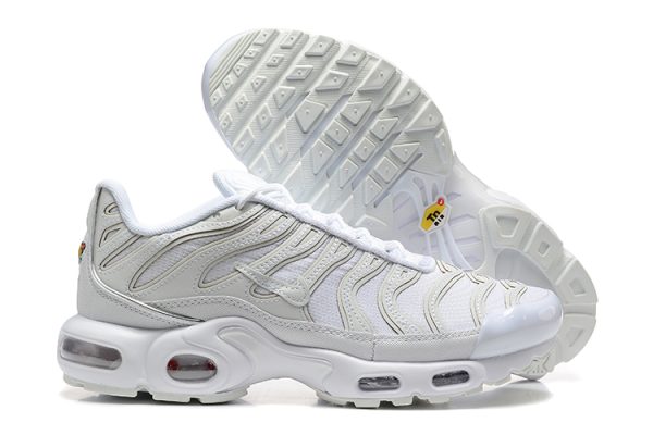 1734707317-d607a80e-600x400-1.jpeg Air Max Plus TN - Image 1
