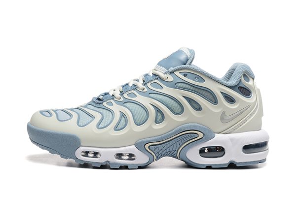 79205c38-600x400-1.jpeg Air Max Plus Drift - Image 1
