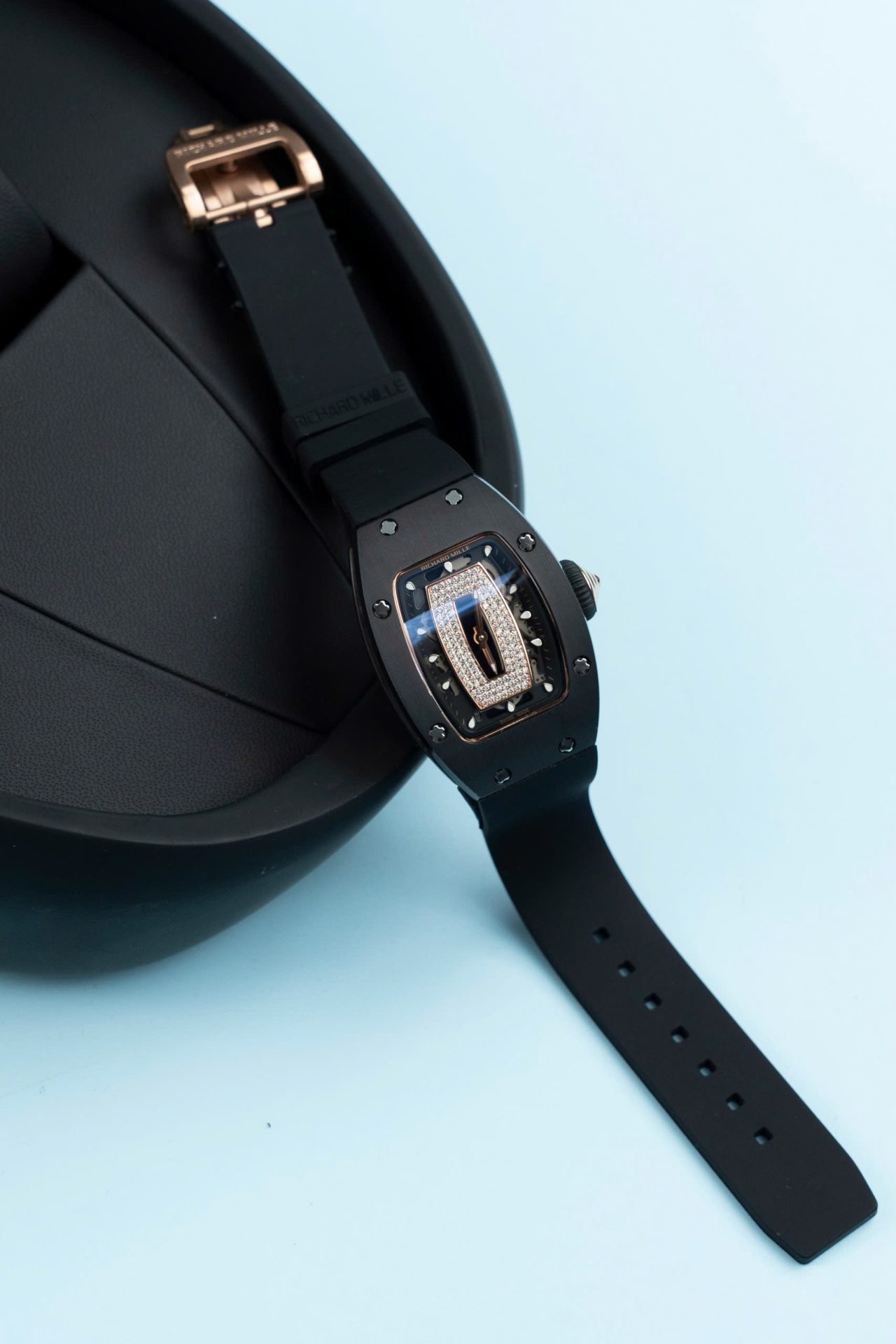 Dong-Ho-Richard-Mille-Fake-11-RM07-01-Vo-Gom-Den-36mm-9.jpg Richard Mille Fake Watches RM07-01 Ceramic Black 36mm - Image 1