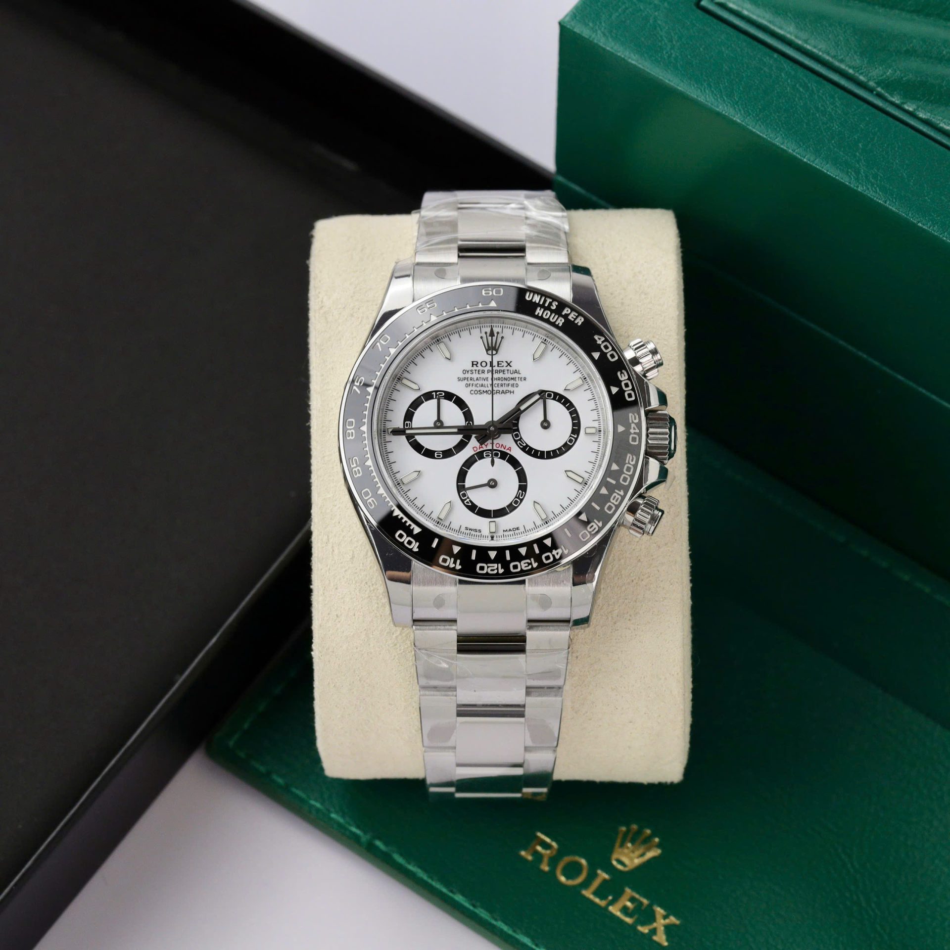 Dong-Ho-Rolex-Cosmograph-Daytona-126500-Panda-Replica-11-Bo-May-Calibre-4131-Super-Clone-Nha-May-VS-40mm-1.jpg Rolex Cosmograph Daytona 126500 Panda Replica Watches Calibre 4131 Movement Super Clone VS Factory 40mm - Image 1