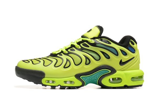 d410d829-600x400-1.jpeg Air Max Plus Drift - Image 1