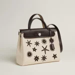 Herbag Zip 31 hobnailed bag H084623CKAB - Image 2