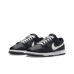 Nike Dunk Low - Image 2