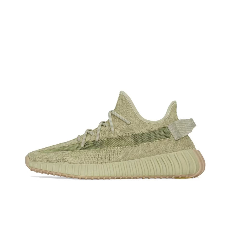微信图片_202410071903162.jpg Adidas Yeezy Boost 350 - Image 1