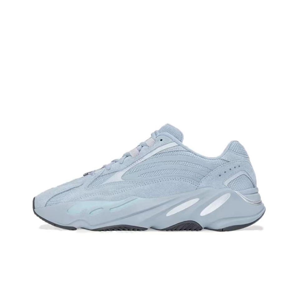 微信图片_202412031318121.jpg Adidas Yeezy boost 700 V2 - Image 1